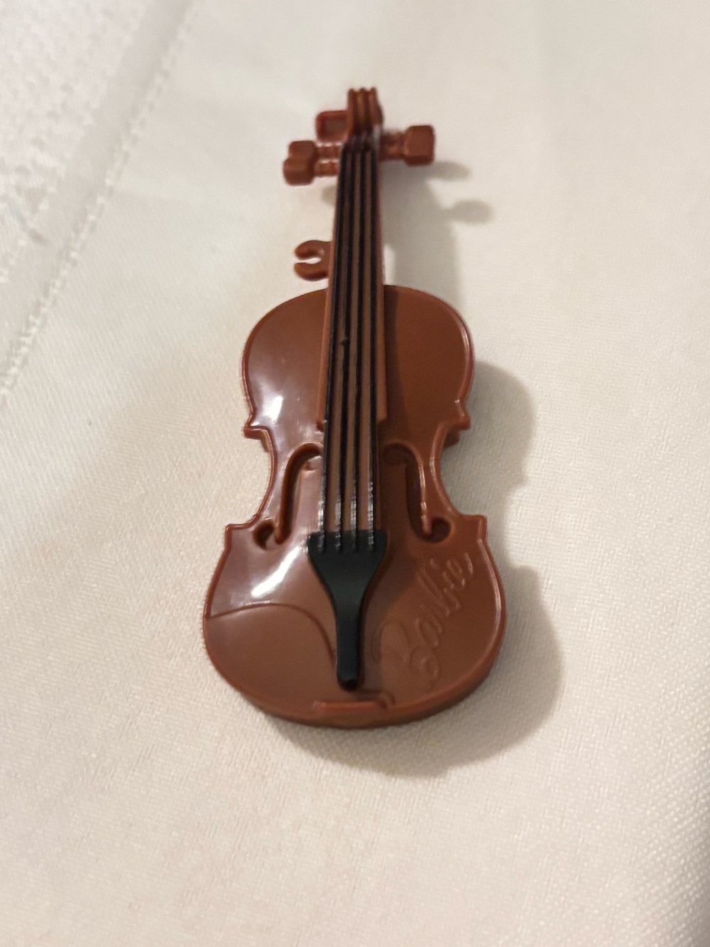 Barbie Brown Toy Violin Accessory